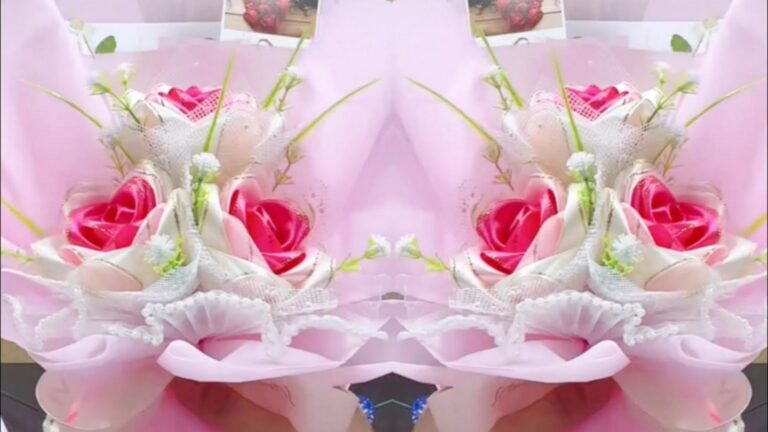 Ein alter Trick, um mit Stoffbändern wunderschöne Blumen für Geschenke zu zaubern…