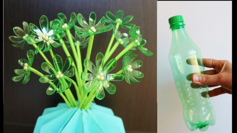 Diese einfache Technik verwandelt Plastikflaschen in atemberaubende Blumen für dein