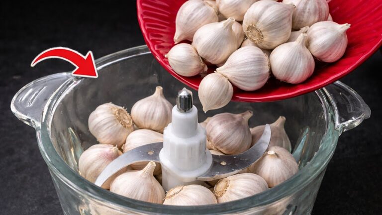 5 geniale Tipps, wie du Knoblauch das ganze Jahr frisch hältst!