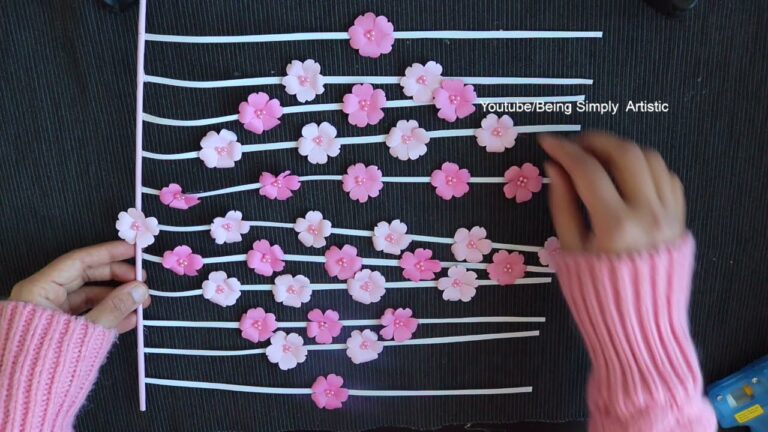 5 einfache DIY-Ideen für eine beeindruckende Papierblumen-Wanddeko