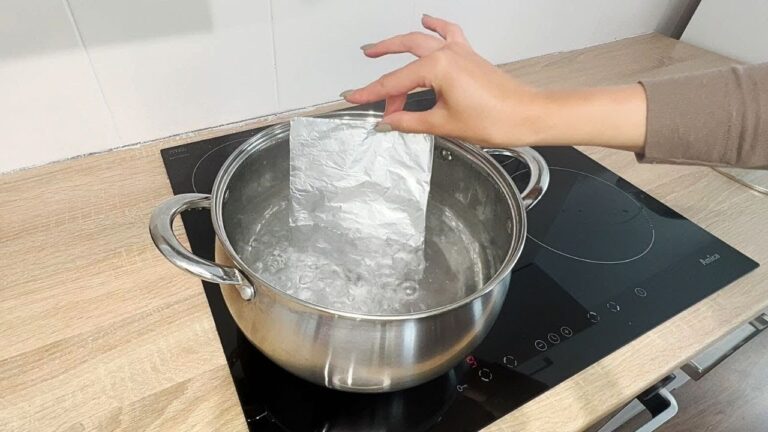 Schockierendes Ergebnis: 5 geniale Tipps mit Aluminiumfolie im kochenden Wasser entdecken!